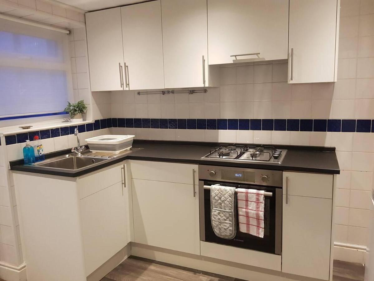 فيلا Bright 4-Bed House 15 Min To Manchester Centre المظهر الخارجي الصورة