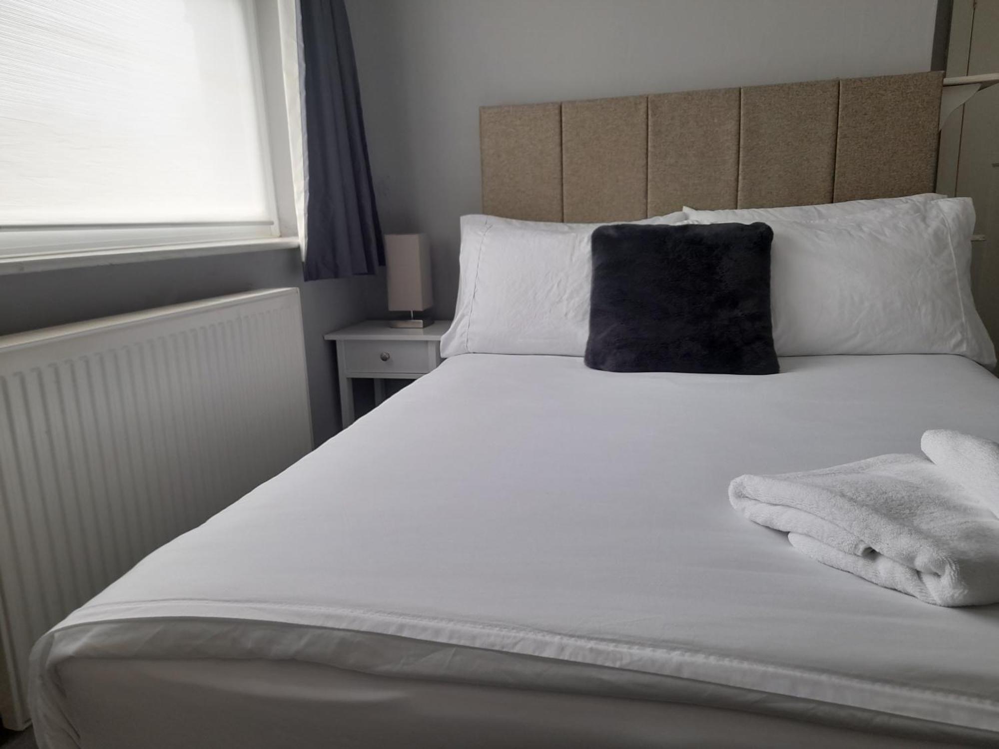 فيلا Bright 4-Bed House 15 Min To Manchester Centre المظهر الخارجي الصورة
