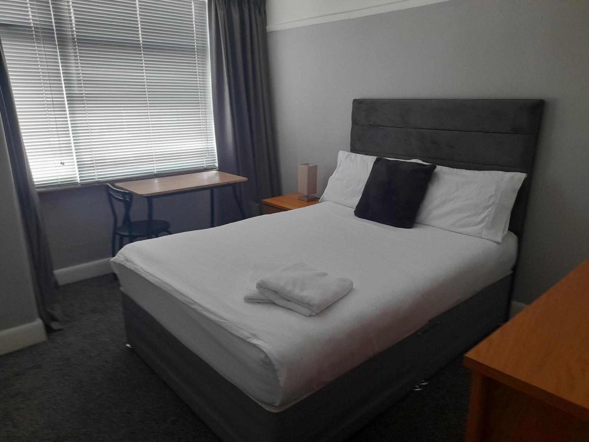 فيلا Bright 4-Bed House 15 Min To Manchester Centre المظهر الخارجي الصورة