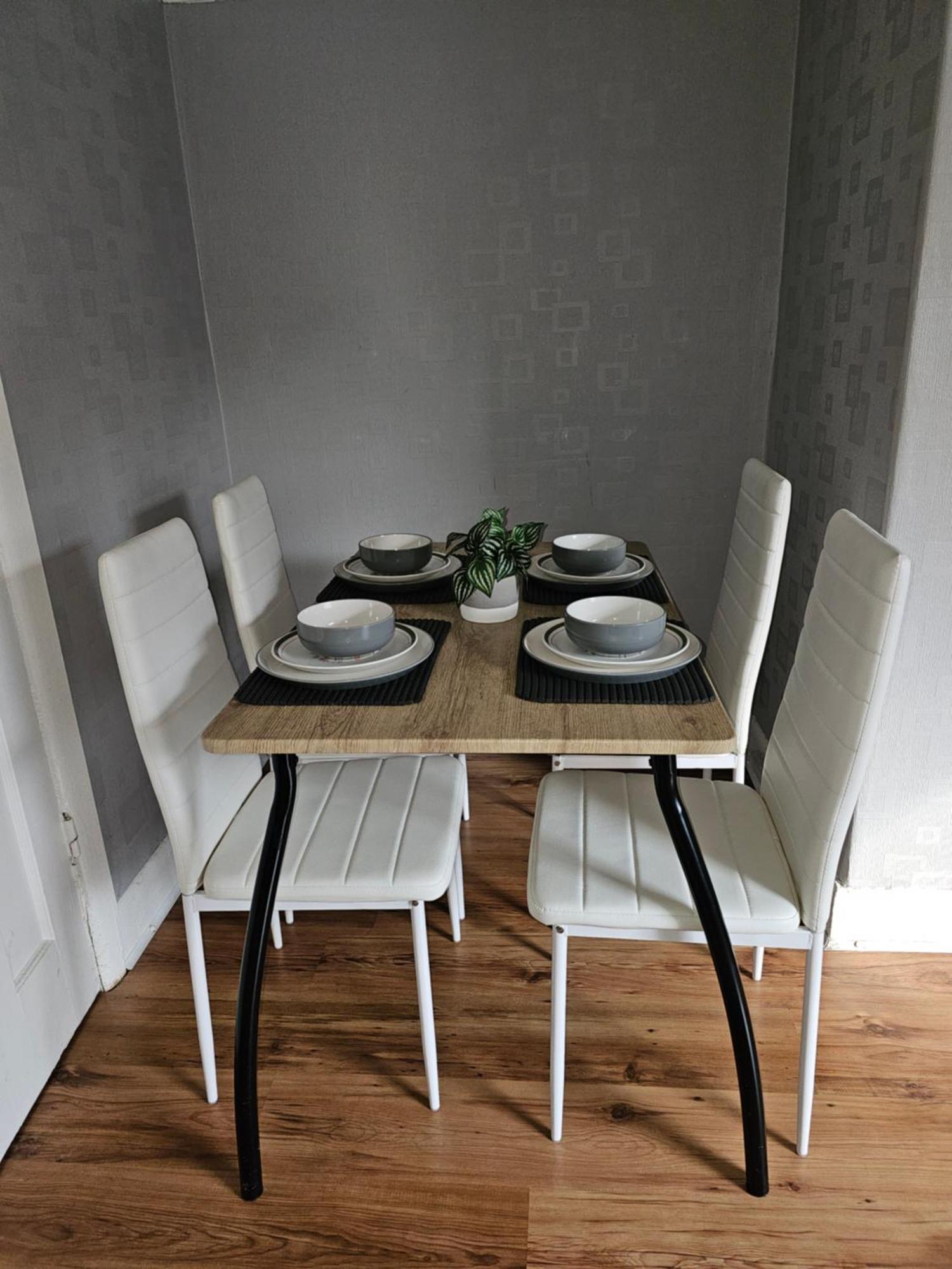 فيلا Bright 4-Bed House 15 Min To Manchester Centre المظهر الخارجي الصورة